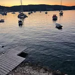 Sea House Skapulo