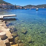 Sea House Skapulo Vis