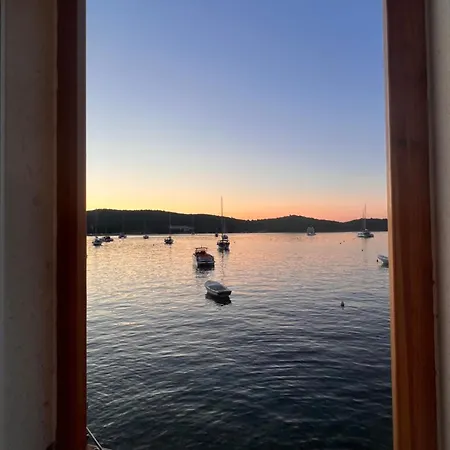 Sea House Skapulo *